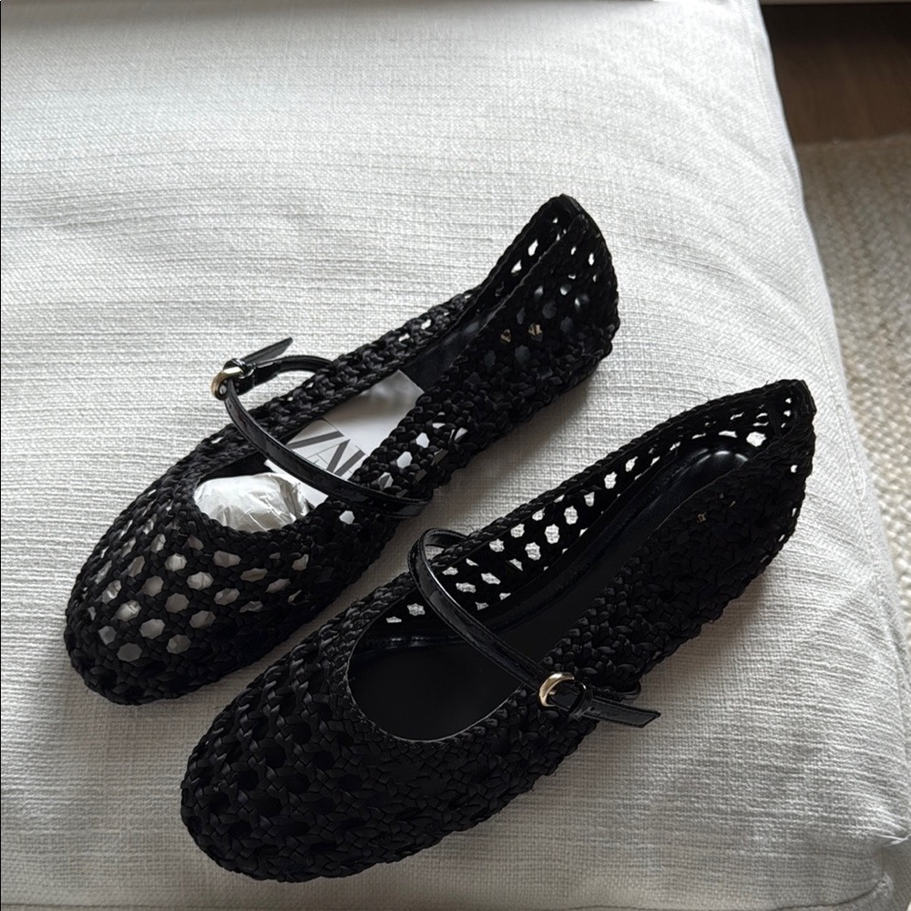 Zara Black Woven Ballet Flats - NEVER WORN